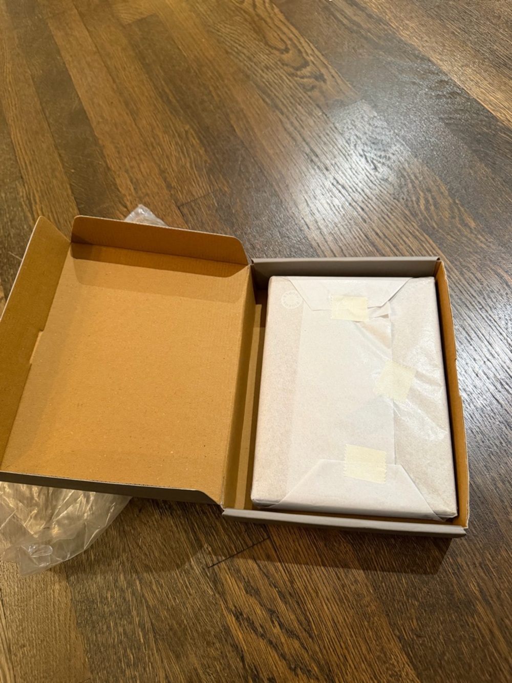 NIB “PIGEON & POODLE” ETON Olive Green Frame With Picture - Picture 6 of 8